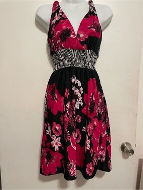 Women's Halter Floral Mini Dress in Black and Fuchsia